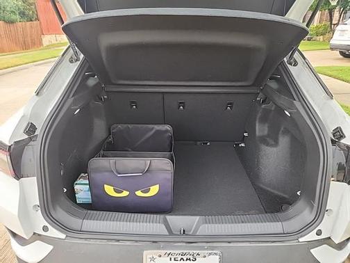 2023 Volkswagen ID.4 Standard