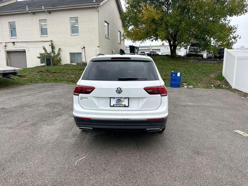 2021 Volkswagen Tiguan 2.0T SE