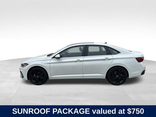 2025 Volkswagen Jetta 1.5T SE