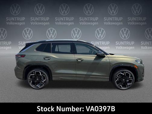 Avocado Green w/Deep Black Roof 2026 Volkswagen Tiguan 2.0T SEL R-Line 4MOTION