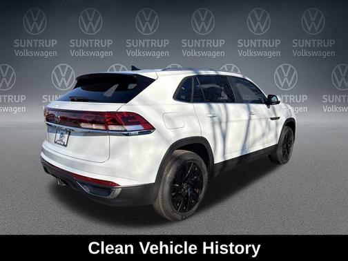 2025 Volkswagen Atlas Cross Sport 2.0T SE w/Technology