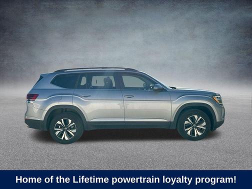 2025 Volkswagen Atlas 2.0T SE