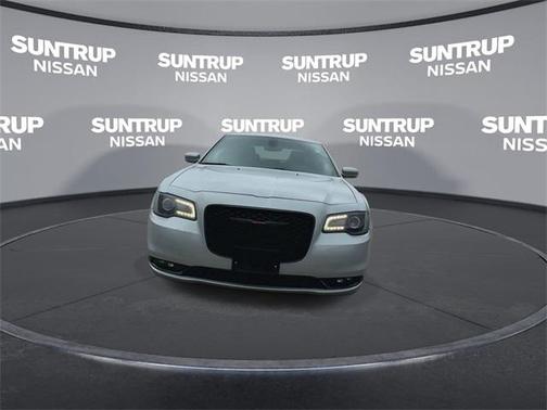 2023 Chrysler 300 S