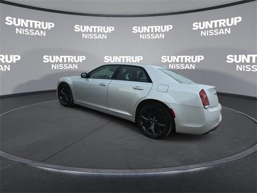 2023 Chrysler 300 S