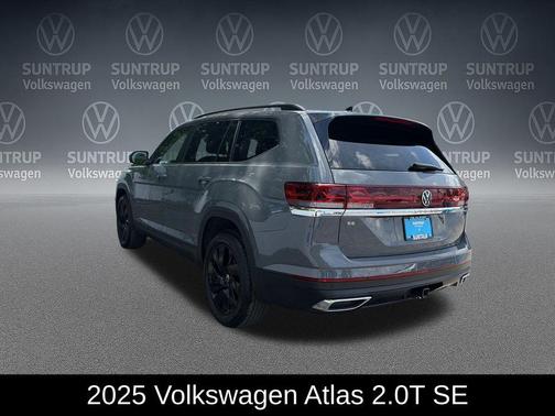 Pure Gray 2025 Volkswagen Atlas 2.0T SE w/Technology 4MOTION