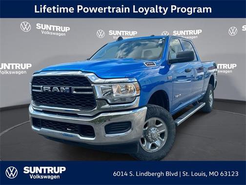2020 RAM 2500 Tradesman Crew Cab 4X4 6'4' Box