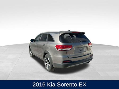 2016 Kia Sorento EX