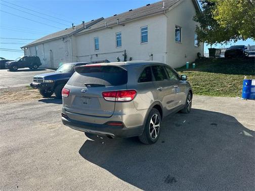 2016 Kia Sorento EX