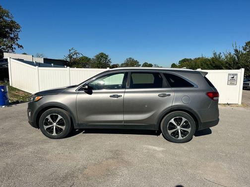 2016 Kia Sorento EX