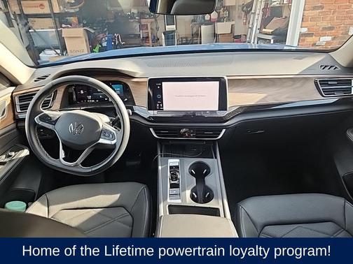 2025 Volkswagen Atlas 2.0T SE