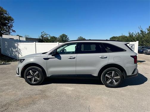 2023 Kia Sorento EX