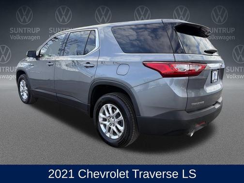 2021 Chevrolet Traverse LS