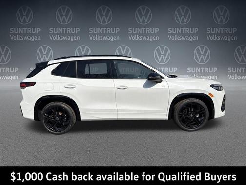 2026 Volkswagen Tiguan 2.0T SE R-Line Black