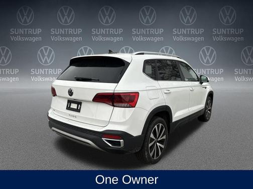 2024 Volkswagen Taos 1.5T SE