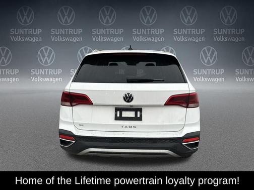 2024 Volkswagen Taos 1.5T SE