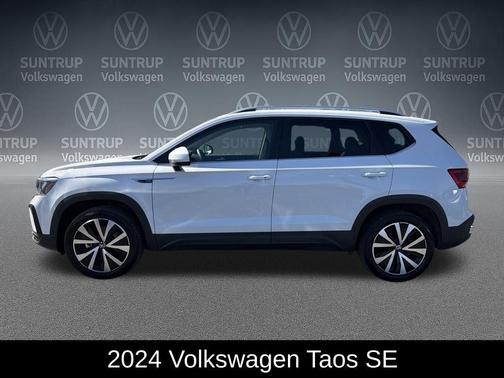 White 2024 Volkswagen Taos 1.5T SE