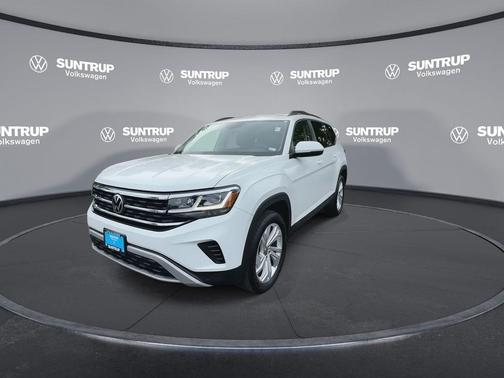 2023 Volkswagen Atlas 3.6L SE w/Technology