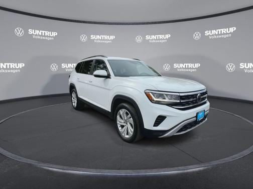 2023 Volkswagen Atlas 3.6L SE w/Technology