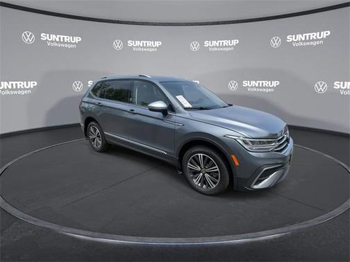 2024 Volkswagen Tiguan 2.0T Wolfsburg Edition
