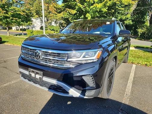 2022 Volkswagen Atlas Cross Sport 3.6L V6 SE w/Technology