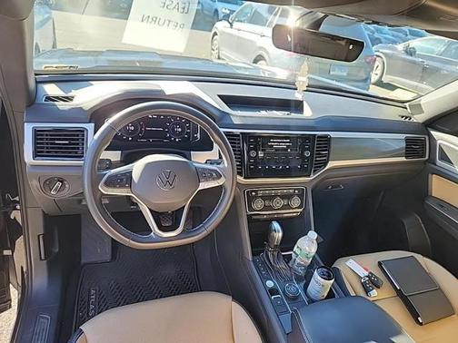 2022 Volkswagen Atlas Cross Sport 3.6L V6 SE w/Technology
