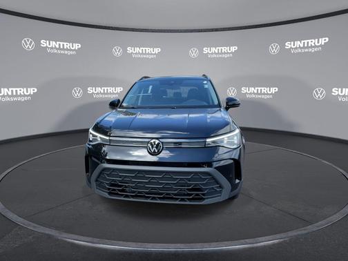 2025 Volkswagen Taos 1.5T SE Black