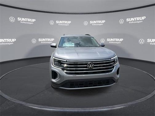 2025 Volkswagen Atlas 2.0T SE w/Technology 4MOTION