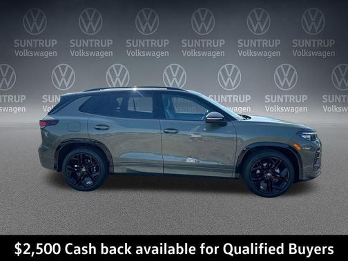Avocado Green w/Deep Black Roof 2026 Volkswagen Tiguan 2.0T SE R-Line Black