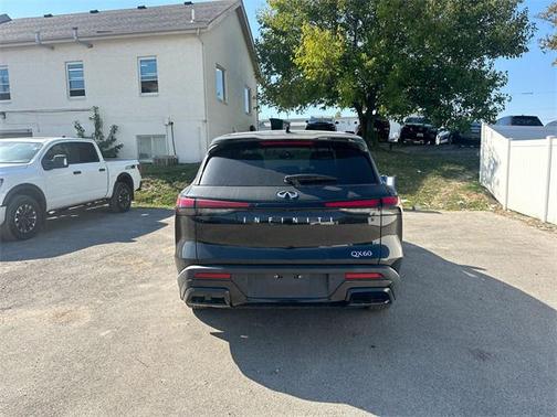 2024 INFINITI QX60 Pure