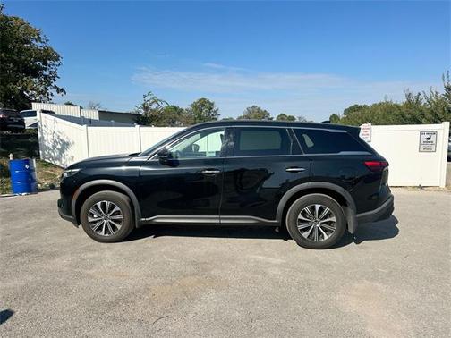 2024 INFINITI QX60 Pure