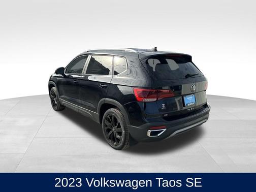 2023 Volkswagen Taos 1.5T SE