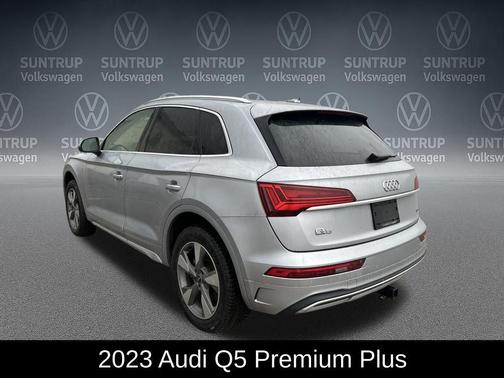 2023 Audi Q5 40 Premium Plus