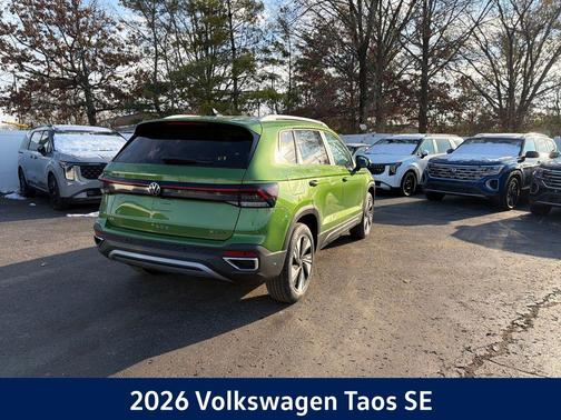 2026 Volkswagen Taos SE