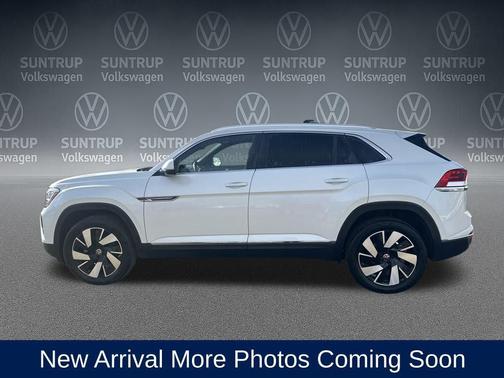 2025 Volkswagen Atlas Cross Sport 2.0T SEL