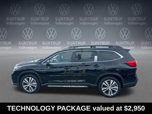 Crystal Black Silica 2022 Subaru Ascent Limited 7-Passenger