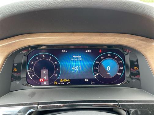 2025 Volkswagen Atlas 2.0T SE