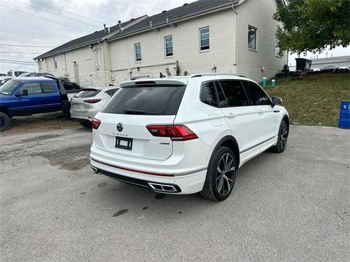 2022 Volkswagen Tiguan 2.0T SEL R-Line 4MOTION