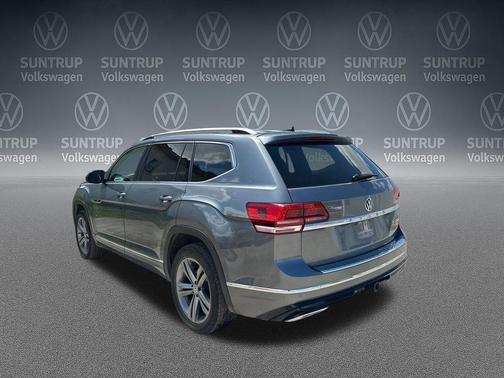 Platinum Gray Metallic 2019 Volkswagen Atlas 3.6L SEL Premium