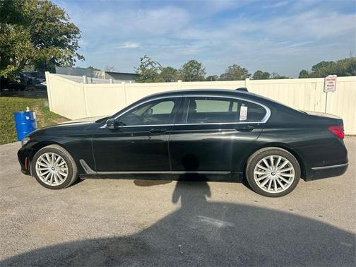 2018 BMW 740 xDrive