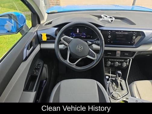 Cornflower Blue 2024 Volkswagen Taos 1.5T SE