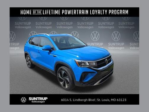 Cornflower Blue 2024 Volkswagen Taos 1.5T SE