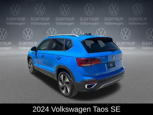 Cornflower Blue 2024 Volkswagen Taos 1.5T SE