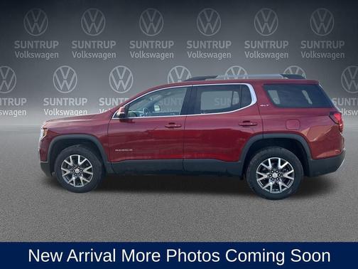 2023 GMC Acadia FWD SLT