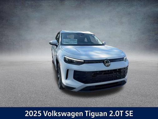 2025 Volkswagen Tiguan 2.0T SE 4MOTION