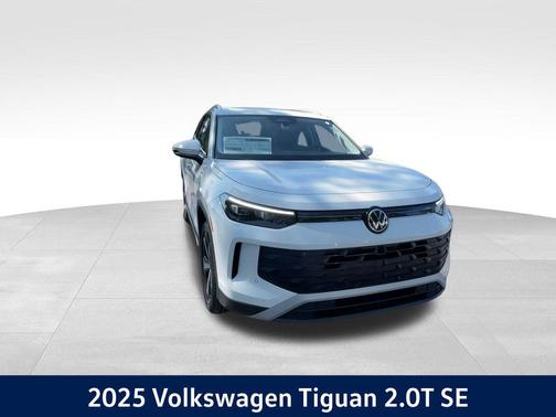 2025 Volkswagen Tiguan 2.0T SE 4MOTION