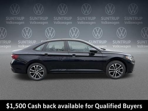 Deep Black Pearl 2026 Volkswagen Jetta 1.4T S