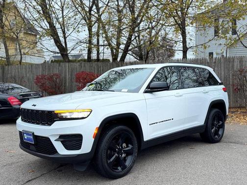 2024 Jeep Grand Cherokee Altitude