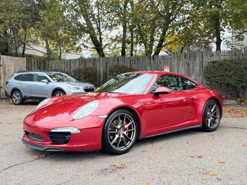 2013 Porsche 911 Carrera 4S
