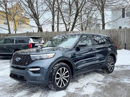 2022 Ford Explorer ST