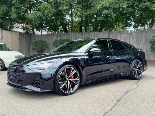 2023 Audi RS 7 4.0T